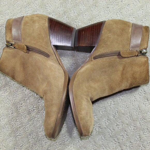 Guess Sz 8.5 Tan 'Veora" Stacked Heel Side Strap Leather Suede Ankle Boots - Picture 4 of 6